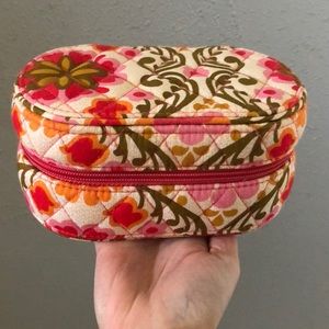 Vera Bradley jewelry travel case